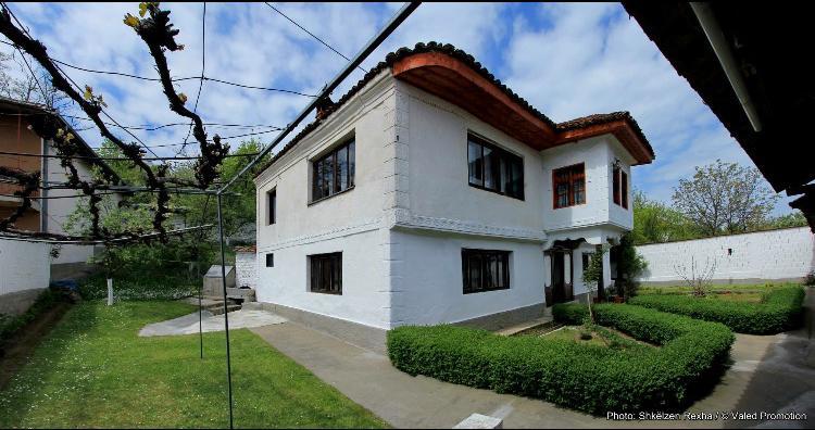 Bujtina Zhaveli Panzió Gjakova Kültér fotó